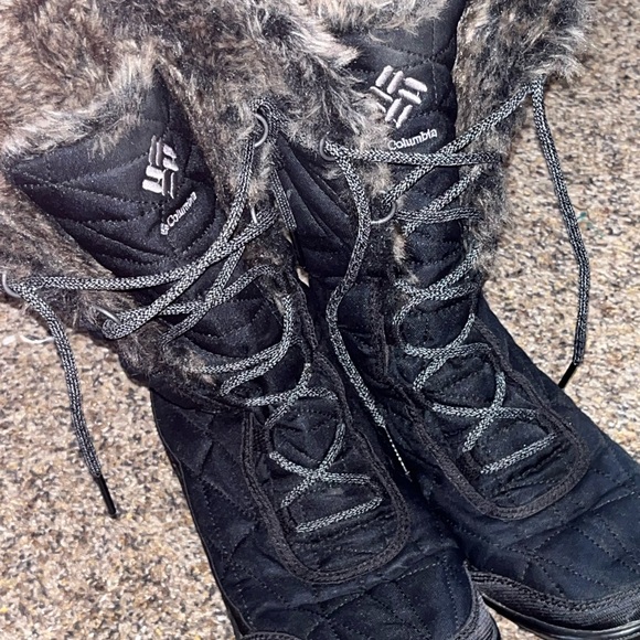 Columbia ~Women's Black Faux Fur-Lined Winter Boots~ size 9.5 - Picture 14 of 16